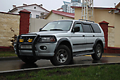 Оклейка в серый графитовый мат Mitsubishi Montero sport