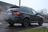 Тонировка оптики и оклейка решетки радиатора в черный цвет (ShadowLine) BMW X5 e70