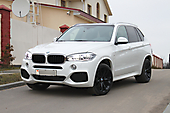 Имитация панорамной крыши BMW X5 F15