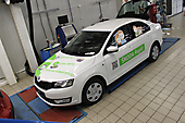 Брендирование автомобиля Skoda Rapid