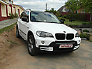 Белый матовый BMW X5 (E70)